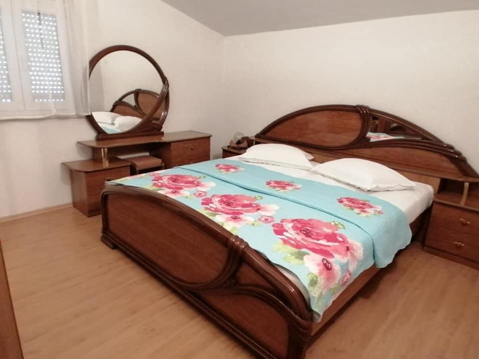 Appartement Pacho à Baška Voda Extérieur photo