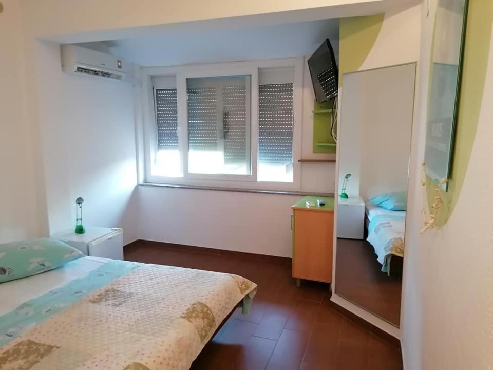 Appartement Pacho à Baška Voda Extérieur photo